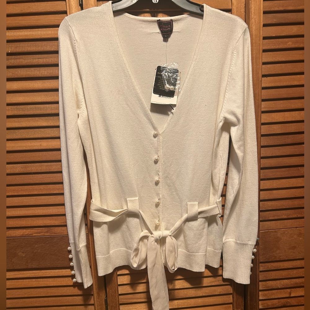 Color Works Elegant Ivory Cardigan Sweater with Pearl Buttons